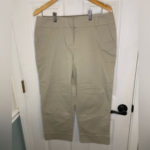 Tommy Bahama khaki cropped pants. Size 12
